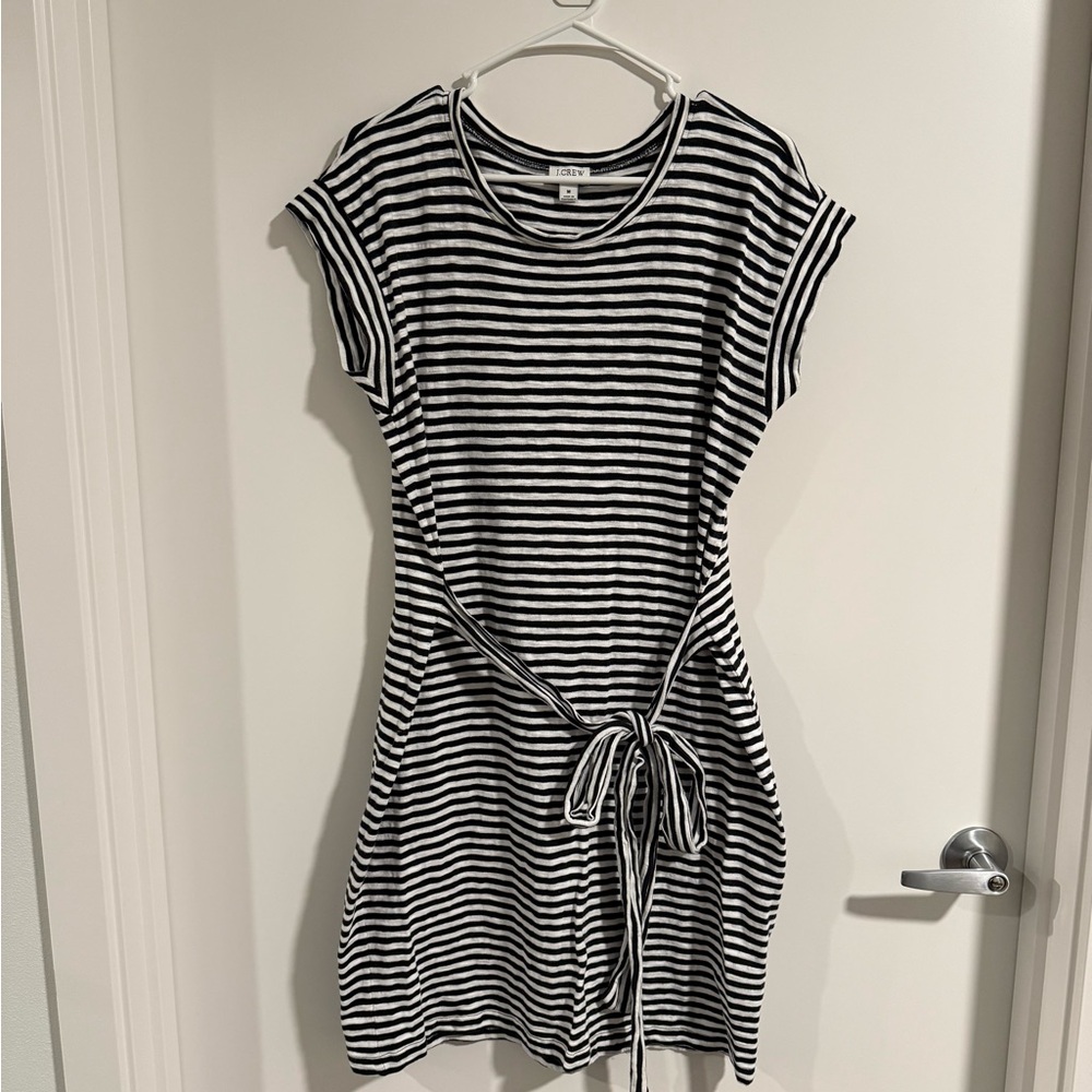 J. Crew Black and White T Shirt Dress Casual Short Sleeve